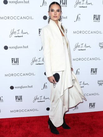 Brazilian model Alessandra Ambrosio arrives at The Daily Front Row's 6th Annual Fashion Los Angeles Awards presented by Yes I Am Cacharel, Moroccanoil, Sunglass Hut, MCM, FIJI, Whispering Angel, and Sleep Spa Hastens held at the Beverly Wilshire, A Four Seasons Hotel on April 10, 2022 in Beverly Hills, Los Angeles, California, United States.
The Daily Front Row's 6th Annual Fashion Los Angeles Awards, Beverly Wilshire, a Four Seasons Hotel, Beverly Hills, Los Angeles, California, United States - 11 Apr 2022