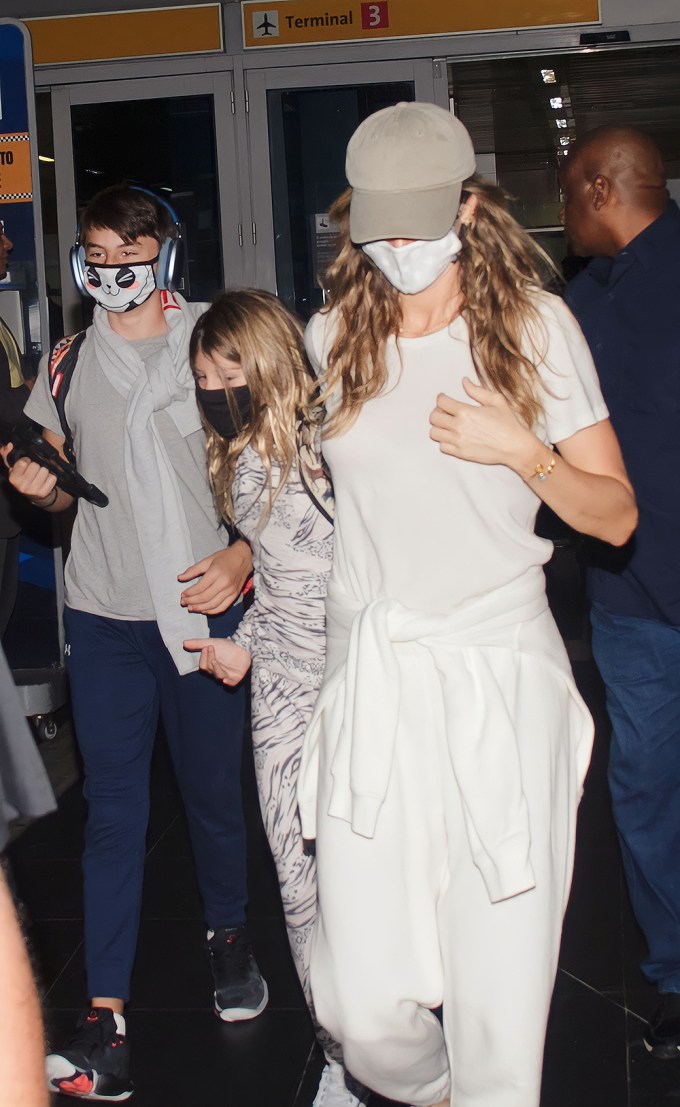 Gisele Bundchen And Her Children At Sao Paolo Airport