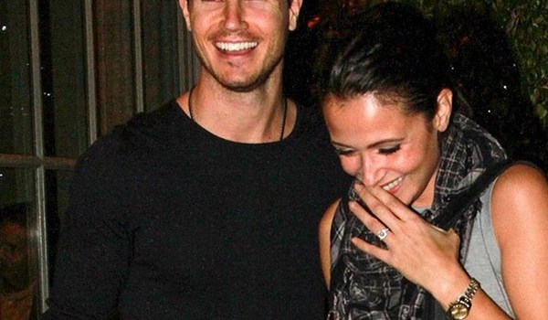 Robbie Amell Loves Italia Ricci