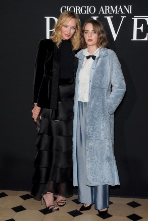 Uma Thurman ve kızı Maya Thurman Hawke Giorgio Armani Prive defilesi, gelenler, İlkbahar Yaz 2019, Haute Couture Moda Haftası, Paris, Fransa - 22 Ocak 2019