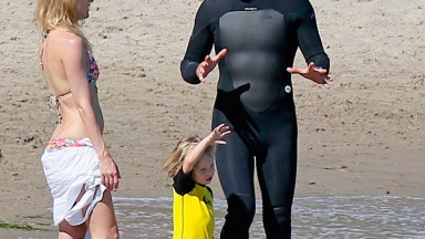 Kate Hudson Chris Martin Beach Day