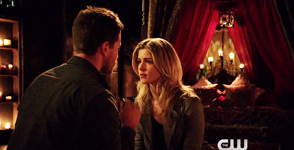 Watch ‘arrow Oliver And Felicity Have Sex In Hot Season 3 Promo Video 5879