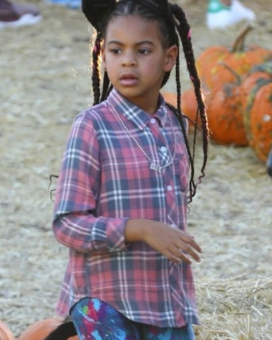 Los Angeles, CA  - *EXCLUSIVE*  - Blue Ivy Carter enjoys a pony ride at the pumpkin patch with friends. Blue Ivy's parents, Beyonce and Jay Z, are no where to be seen as their eldest daughter enjoys the fun ride. Shot on 10/19/18.Pictured: Blue Ivy CarterBACKGRID USA 20 OCTOBER 2018 USA: +1 310 798 9111 / usasales@backgrid.comUK: +44 208 344 2007 / uksales@backgrid.com*UK Clients - Pictures Containing ChildrenPlease Pixelate Face Prior To Publication*