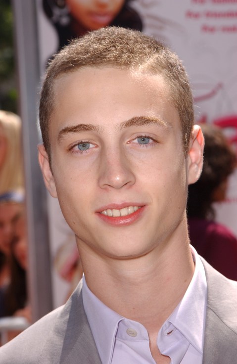 Chester Hanks: Pics – Hollywood Life