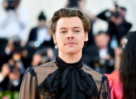 Harry Styles attends the Metropolitan Museum of Art's Costume Institute Benefit Gala celebrating the opening of the "Camp: Fashion Notes" exhibition, at New York Costume Institute Benefit Celebrating the Opening of Camp: Notes on Fashion, Arrivals, The Metropolitan Museum of Art, New York, USA - May 06, 2019