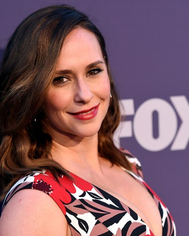 Jennifer Love Hewitt, a cast member in the television series "9-1-1," poses at the FOX Summer TCA All-Star Party at Soho House West Hollywood, in West Hollywood, Calif 2018 Summer TCA - FOX Summer TCA All-Star Party, West Hollywood, USA - 2 Aug 2018