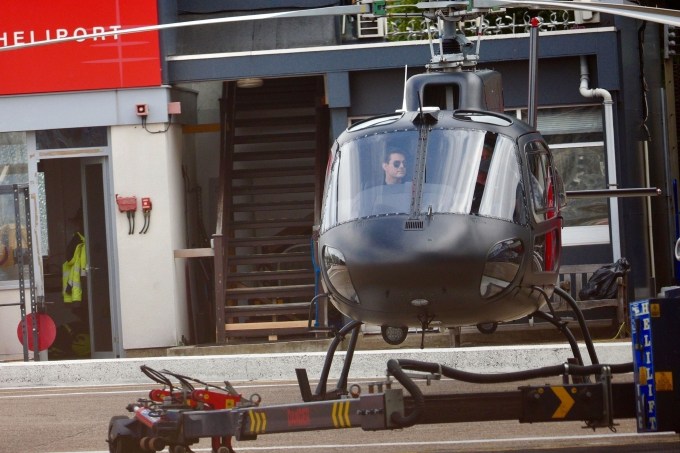 Tom Cruise In A Helicopter