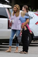 Malibu, CA  - *EXCLUSIVE*  - Caitlyn Jenner chats with her son Brandon after grabbing breakfast. Brandon brought along his daughter Eva who seems a little rambunctious while Caitlyn and Brandon chat outside of their car.Pictured: Caitlyn Jenner, Brandon Jenner, Eva James JennerBACKGRID USA 20 AUGUST 2017BYLINE MUST READ: BENS / BACKGRIDUSA: +1 310 798 9111 / usasales@backgrid.comUK: +44 208 344 2007 / uksales@backgrid.com*UK Clients - Pictures Containing Children
Please Pixelate Face Prior To Publication*