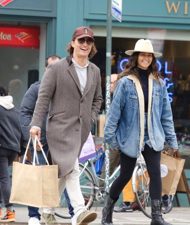 New York, NY  - *EXCLUSIVE*  - Matthew McConaughey and wife Camila Alves go maskless during a romantic stroll after having a late lunch at Mamo restaurant in Manhattan’s Downtown area.  The cute couple were all smiles as they went shopping all around the SoHo area into TriBeCa for more than 2 hours.Pictured: Matthew McConaughey, Camila AlvesBACKGRID USA 20 MARCH 2022 BYLINE MUST READ: BrosNYC / BACKGRIDUSA: +1 310 798 9111 / usasales@backgrid.comUK: +44 208 344 2007 / uksales@backgrid.com*UK Clients - Pictures Containing ChildrenPlease Pixelate Face Prior To Publication*