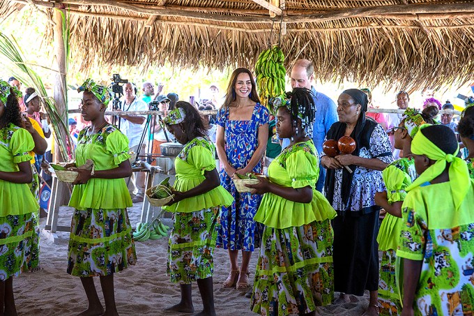 Kate Middleton & Prince William dance at a village in Belize