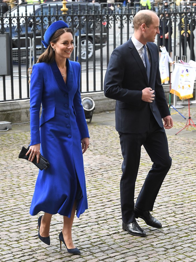 Kate Middleton & Prince William outside