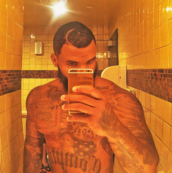 The Game’s Toilet Rapping — He Records New Album While Going To The ...