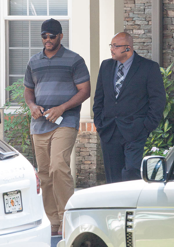 Tyler Perry Bobbi Kristina’s ‘alive’ — See His Facebook