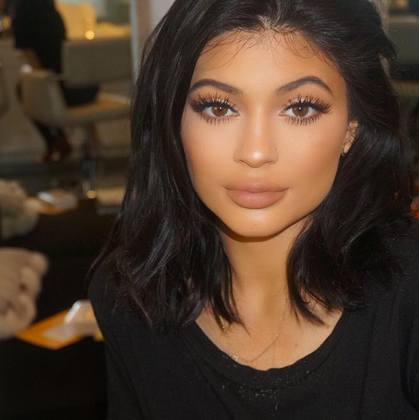 Kylie Jenner’s Corset She’s A Full Blown Sex Symbol Now — See The Pic