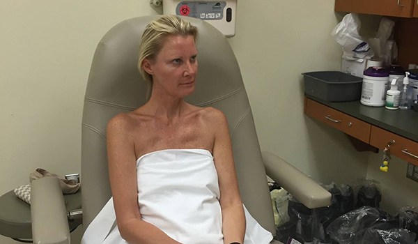 Sandra Lee Rushed Hospital