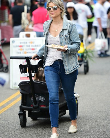 Ali Fedotowsky
Ali Fedotowsky out and about, Los Angeles, USA - 18 Aug 2019