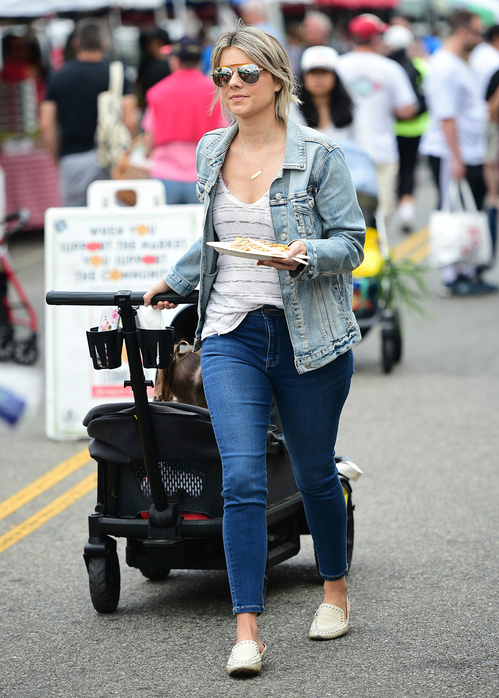 Ali Fedotowsky out and about, Los Angeles, USA - 18 Aug 2019