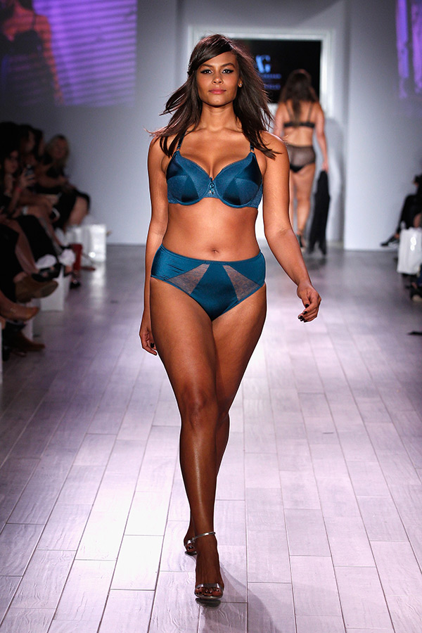 full-figured-fashion-show-nyfw-spring-2016-addition-elle-4