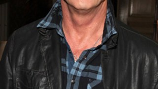 Mel Gibson Celebrity Profile