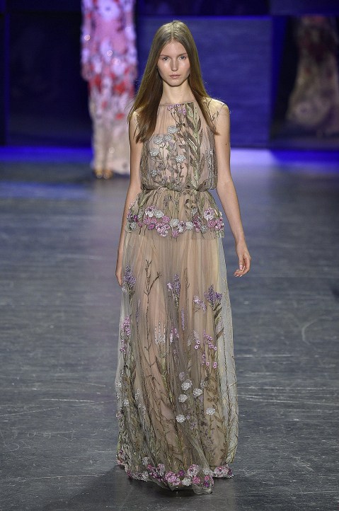 [PHOTOS] Naeem Khan — Fashion Week PICS Of Spring 2016 Collection At ...