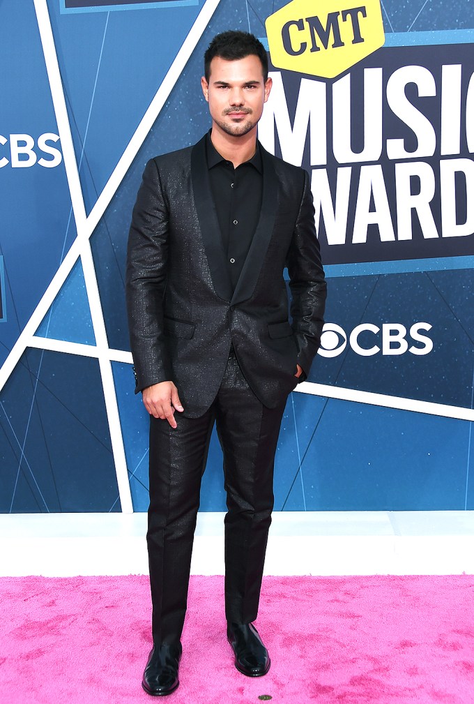 Taylor Lautner at the 2022 CMT Awards