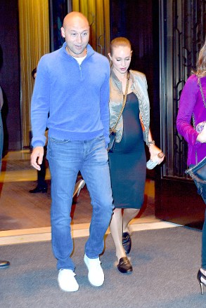 Derek Jeter and Hannah Davis were spotted out to dinner in NYC on Friday night. Hannah wore a tight black dress which hugged what appeared to be a growing baby bump. Although the couple are yet to confirm, it appears they have a 2nd child on the way.Pictured: Ref: SPL5028832 280918 NON-EXCLUSIVEPicture by: 247PAPS.TV / SplashNews.comSplash News and PicturesLos Angeles: 310-821-2666New York: 212-619-2666London: 0207 644 7656Milan: +39 02 4399 8577Sydney: +61 02 9240 7700photodesk@splashnews.comWorld Rights, No Portugal Rights