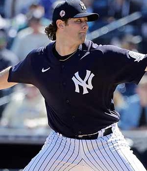 Yankees relief pitcher