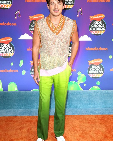 Charlie Puth Nickelodeon Kids' Choice Awards 2022, Arrivals, Santa Monica, Los Angeles, USA - 09 Apr 2022 Wearing Etro Same Outfit as catwalk model *12139631a