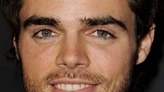 Reid Ewing Celebrity Profile