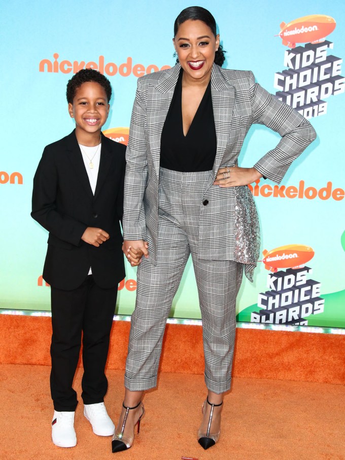 Tia Mowry & son Cree at the 2019 Kids’ Choice Awards