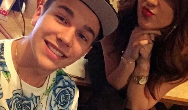 Austin Mahone Becky G Throwing Shade