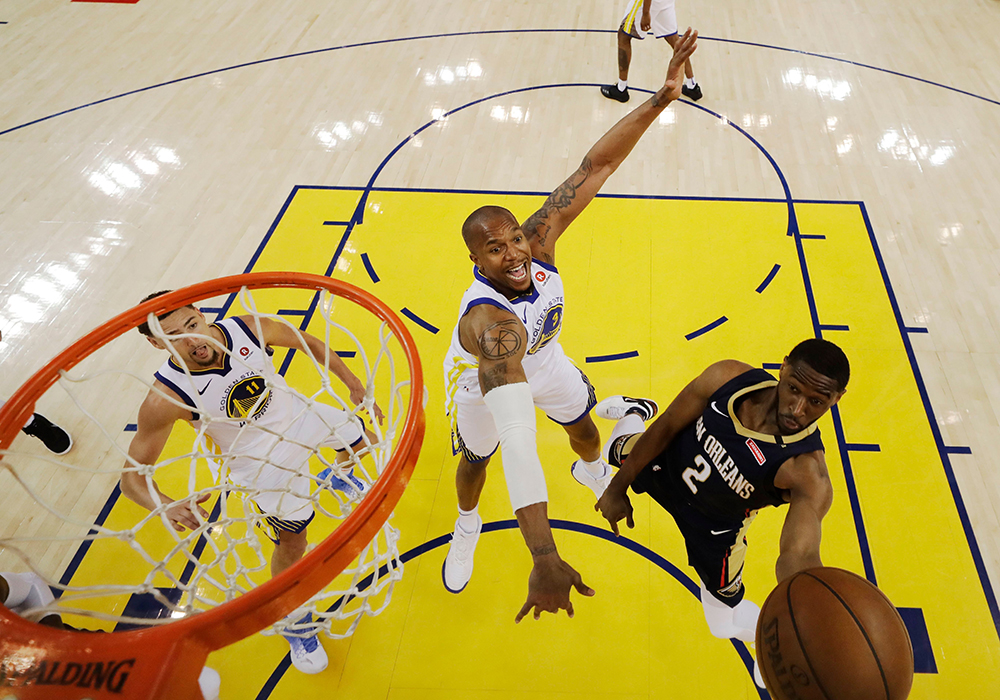 Ian Clark, David West and Klay Thompson
New Orleans Pelicans at Golden State Warriors, Oakland, USA - 28 Apr 2018
New Orleans Pelicans guard Ian Clark (R) goes to the basket as Golden State Warriors forward David West (C) and Golden State Warriors guard Klay Thompson (L) defend during the second half of the NBA Western Conference Semifinals basketball game one between the New Orleans Pelicans and the Golden State Warriors at the Oracle Arena in Oakland, California, USA, 28 April 2018.