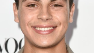 Jake T. Austin Bio