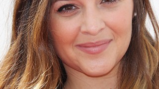 Alisan Porter Celebrity Bio