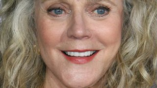 Blythe Danner Bio