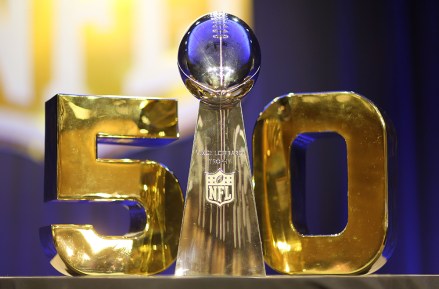 NFL Super Bowl 50 Vince Lombardi Super Bowl Trophy
NFL 2015/16 Superbowl 50 Superbowl 50 Previews - 5/2/2016 - 5 Feb 2016