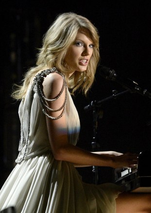 Taylor Swift Performances