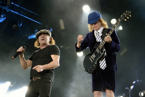 [PICS] AC/DC Pictures — See Photos Of The Rock Band – Hollywood Life