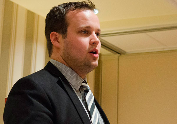 Josh Duggar Shunned After Sex Rehab: Why His Family Is ...