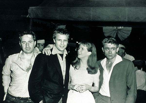 James Dean And Marlon Brando Affair Did The Actors Have Sandm Sex Relationship Hollywood Life