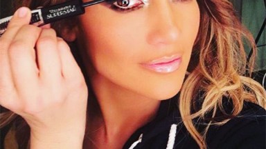Jennifer Lopez Mascara