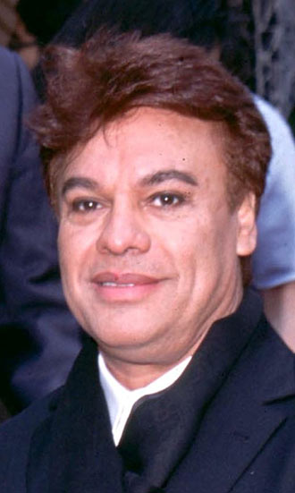 Juan Gabriel Celeb Bio – Hollywood Life