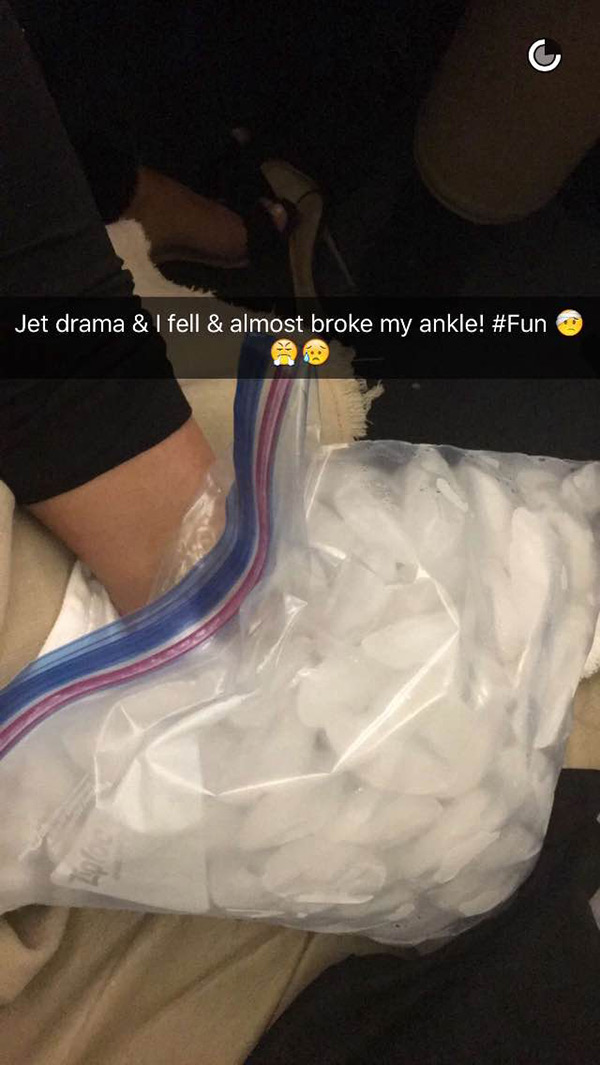 [PIC] Kim Kardashian Fell & Nearly Broke Her Ankle On The Way To Vegas ...