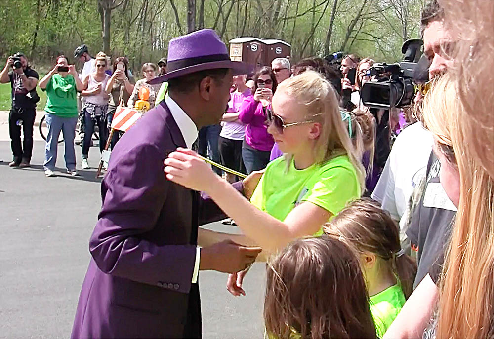 Larry Graham, Prince's close friend and musical collaborator, hugs fans outside the Paisley Park Studios in Chanhassen, Minnesota on April 23, 2016. Family and friends of The Purple One greeted well wishers and gave out memorial boxes containing t-shirts and books. Among the congregation was Prince's former girlfriend Sheila E and his brother-in-law Maurice Phillips, the husband of his sister Tyka Nelson, stopped to speak with some well wishers at the gates. 

Pictured: Larry Graham,Larry Graham
Sheila Escovedo (Sheila E)
Prince's brother-in-law Maurice Phillips
the husband of his sister Tyka Nelson
fans
Ref: SPL1269538 230416 NON-EXCLUSIVE
Picture by: SplashNews.com

Splash News and Pictures
USA: +1 310-525-5808
London: +44 (0)20 8126 1009
Berlin: +49 175 3764 166
photodesk@splashnews.com

World Rights