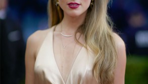 Amber Heard Smiling Laughing Pics