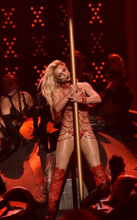 Britney Spears Billboard Awards Performance