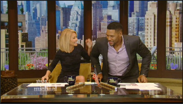 Kelly Ripa Michael Strahan Last Episode