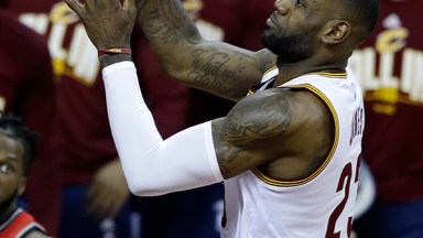 LeBron James Breaks Shaquille O'Neal Record