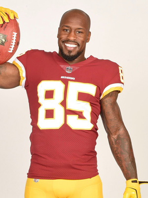 19 Terps Vernon Davis Photos & High Res Pictures - Getty Images