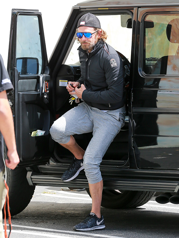 bradley-cooper-dilf-outting-baby-birth-2